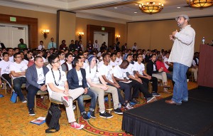 Solid Image Photo9Y2A1827_cropped                              