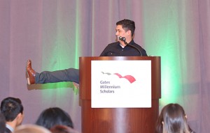 Solid Image Photo9Y2A2147_cropped                         