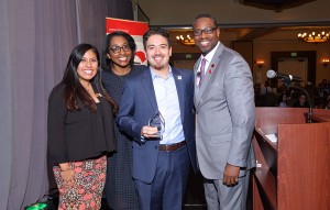 Solid Image Photo9Y2A2341_cropped                    